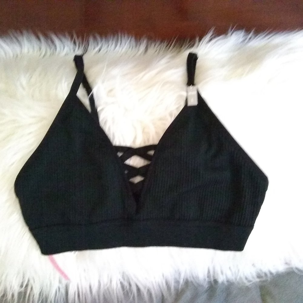 VS Pink-Cute & Comfy Bralette